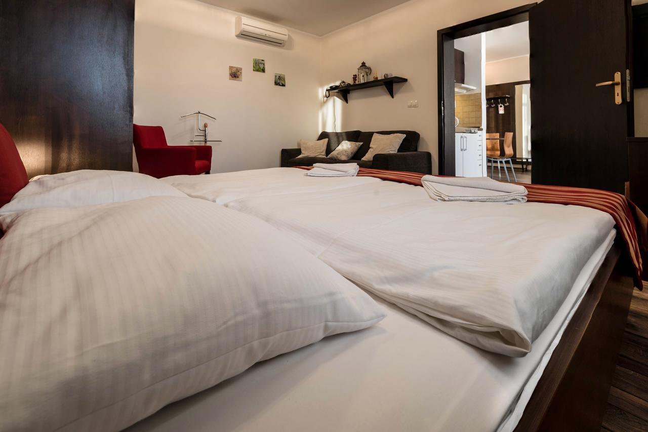 Apartman Mirka - Hotel Luka Bešeňová エクステリア 写真