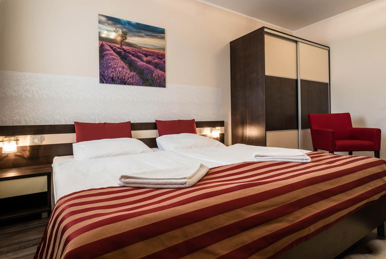 Apartman Mirka - Hotel Luka Bešeňová エクステリア 写真